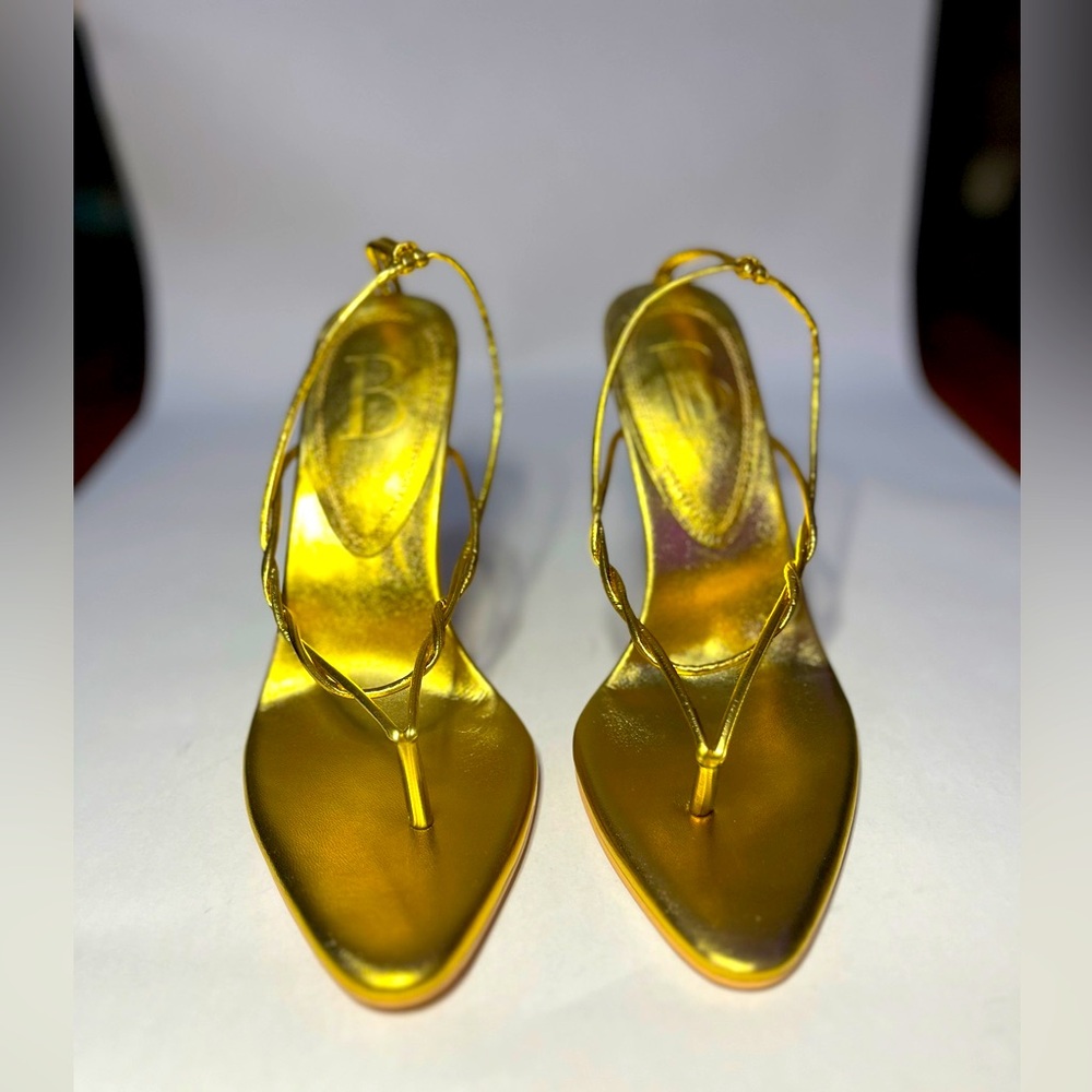 Bydose gold knot heels - brand new size 36